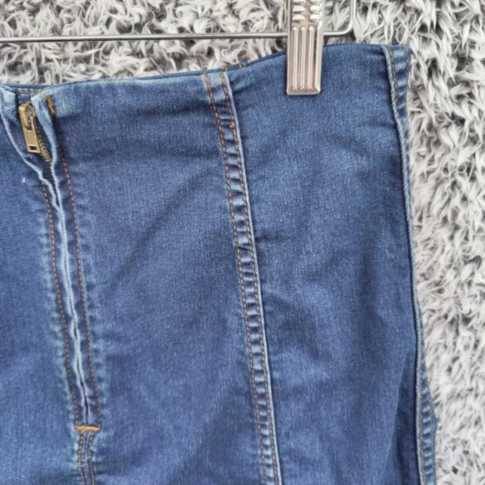 Free People Women Y2K Boho Indie Festival Minimal Denim Mini Skirt 8 Blue Seamed